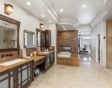 24536 Santa Clara Avenue - Photo Thumbnail 40