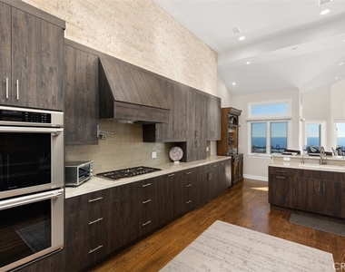 24536 Santa Clara Avenue - Photo Thumbnail 15
