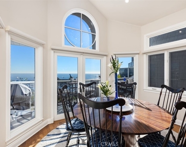 24536 Santa Clara Avenue - Photo Thumbnail 9