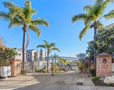 24536 Santa Clara Avenue - Photo Thumbnail 62
