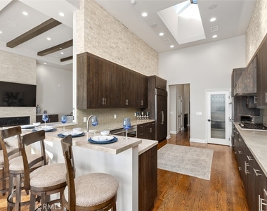 24536 Santa Clara Avenue - Photo Thumbnail 12