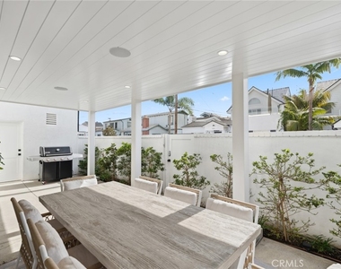 300 Coral Avenue - Photo Thumbnail 12