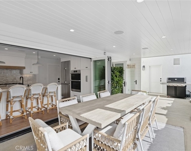 300 Coral Avenue - Photo Thumbnail 10