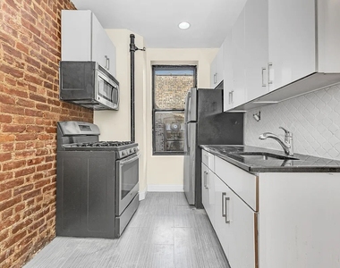 537 W 158th St - Photo Thumbnail 1