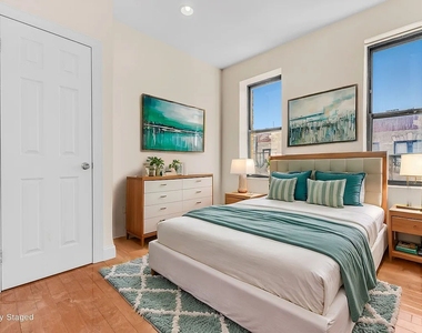 537 W 158th St - Photo Thumbnail 2