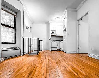 East 58th Street /2nd Ave - Photo Thumbnail 1