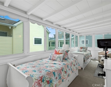 112 Abalone Avenue - Photo Thumbnail 14