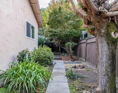 2315 Hoytt Ct - Photo Thumbnail 37