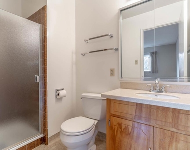 2315 Hoytt Ct - Photo Thumbnail 19
