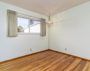 2315 Hoytt Ct - Photo Thumbnail 22