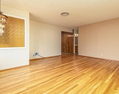 2315 Hoytt Ct - Photo Thumbnail 6