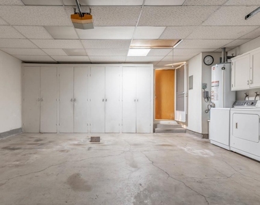 2315 Hoytt Ct - Photo Thumbnail 32