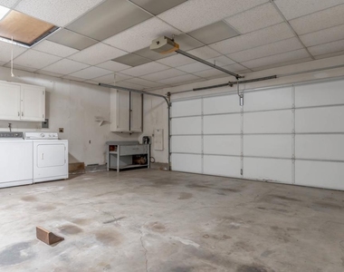 2315 Hoytt Ct - Photo Thumbnail 31