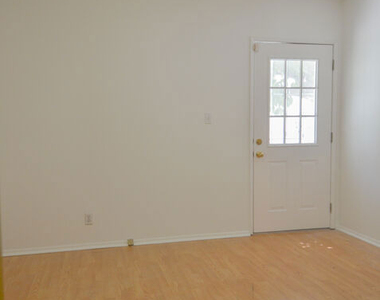 1845 Midvale Avenue - Photo Thumbnail 26