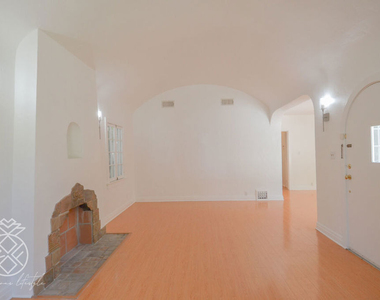 1845 Midvale Avenue - Photo Thumbnail 13