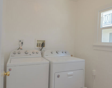 1845 Midvale Avenue - Photo Thumbnail 39