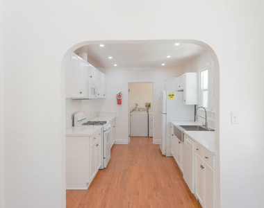 1845 Midvale Avenue - Photo Thumbnail 37