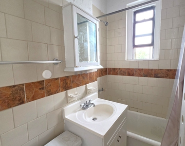 21-77 33rd Street - Photo Thumbnail 13