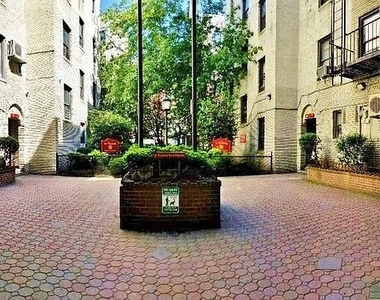 21-77 33rd Street - Photo Thumbnail 14