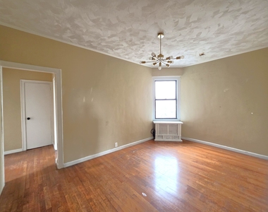 21-77 33rd Street - Photo Thumbnail 4