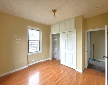 21-77 33rd Street - Photo Thumbnail 10