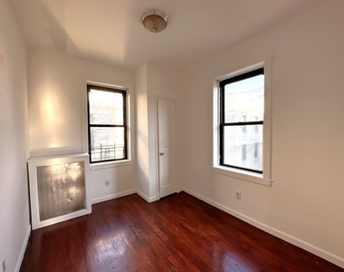 21-15 33rd Street - Photo Thumbnail 8