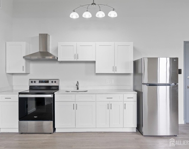 226 New Brunswick Avenue - Photo Thumbnail 6