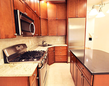39 West 89th Street - Photo Thumbnail 6