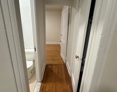 1544 Gillespie Avenue - Photo Thumbnail 7