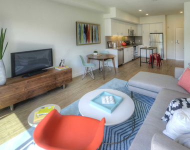 4715 42nd Ave Sw - Photo Thumbnail 21