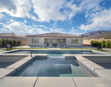 58085 Coral View Way - Photo Thumbnail 63