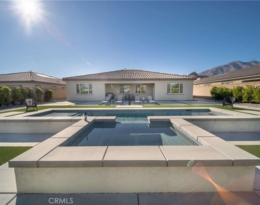 58085 Coral View Way - Photo Thumbnail 2