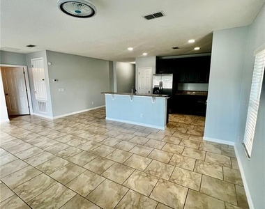 438 Vitoria Road - Photo Thumbnail 2