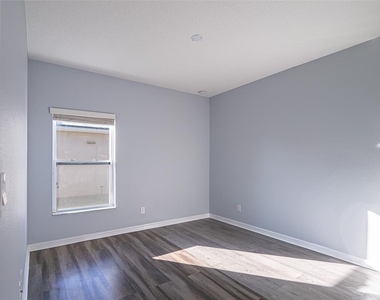 438 Vitoria Road - Photo Thumbnail 15