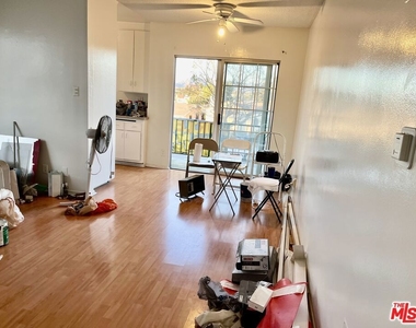 4702 W 17th Street - Photo Thumbnail 4