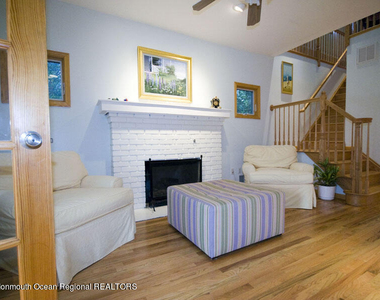 164 Osborne Avenue - Photo Thumbnail 5