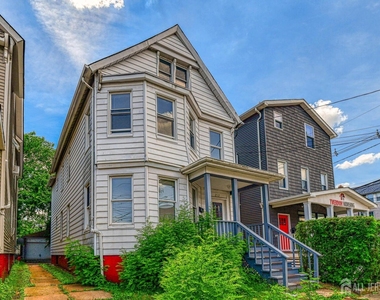 212 Easton Avenue - Photo Thumbnail 0