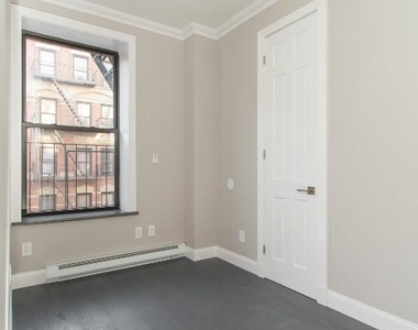West 103rd Street - Photo Thumbnail 3