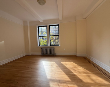 115 East 92nd Street - Photo Thumbnail 6