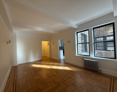 115 East 92nd Street - Photo Thumbnail 2