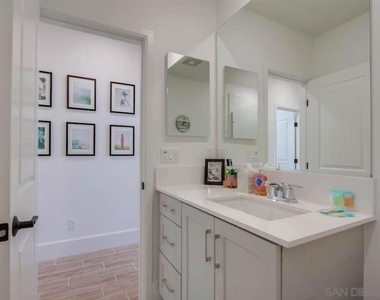 834 Santa Barbara Pl - Photo Thumbnail 36
