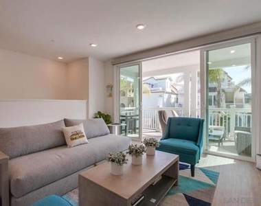 834 Santa Barbara Pl - Photo Thumbnail 4