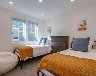 834 Santa Barbara Pl - Photo Thumbnail 31