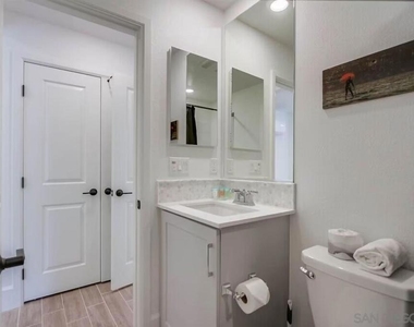 834 Santa Barbara Pl - Photo Thumbnail 38