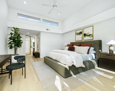 75405 Riviera Drive - Photo Thumbnail 23
