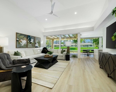 75405 Riviera Drive - Photo Thumbnail 21