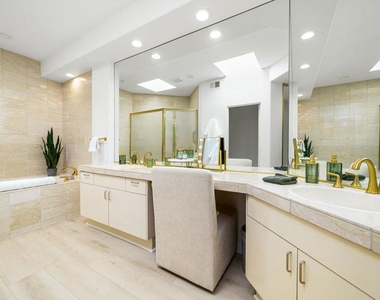 75405 Riviera Drive - Photo Thumbnail 24