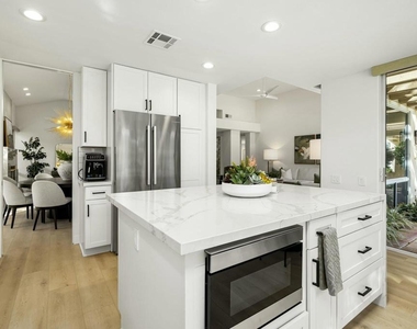 75405 Riviera Drive - Photo Thumbnail 14