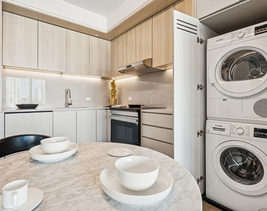Hanover Place - Photo Thumbnail 1