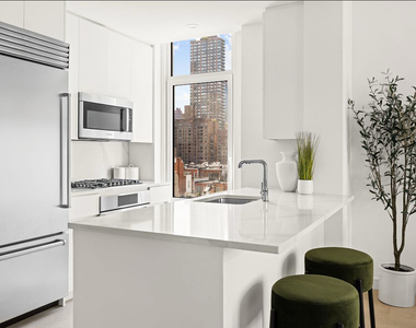 East 83rd Street - Photo Thumbnail 1